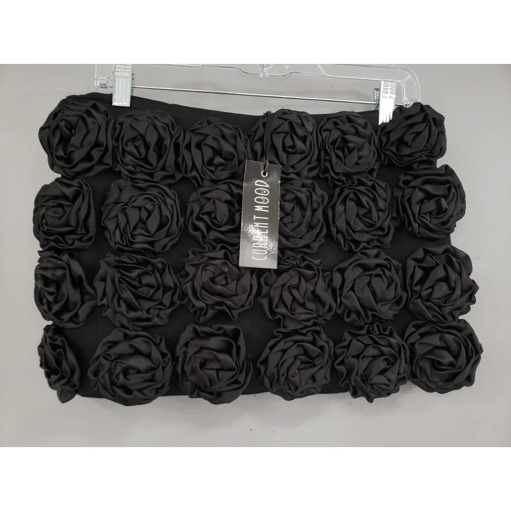 NEW DOLLS KILL MEDIUM ROSE 3D MINI SKORT VENDETTA ROMANTIC WHIMSIGOTH WITCHY